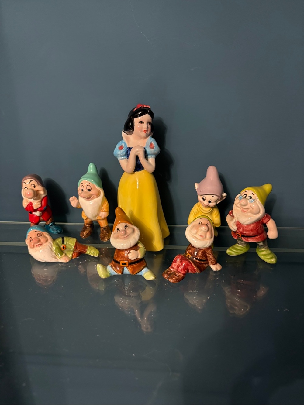 Vintage Snow White and Seven Dwarfs Ceramic Figurine Set - Yellow, Blue, Red